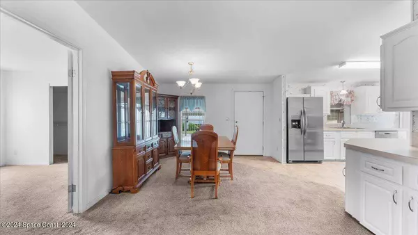 665 Outer DR, Cocoa, FL 32926