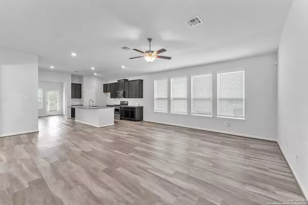 9614 NOVACEK BLVD, San Antonio, TX 78254-2122