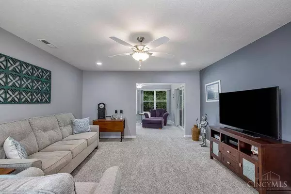 5598 Olde Winton Ct, Fairfield, OH 45014