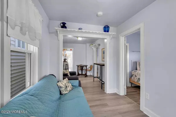 208 E Bennett Avenue, Wildwood, NJ 08260