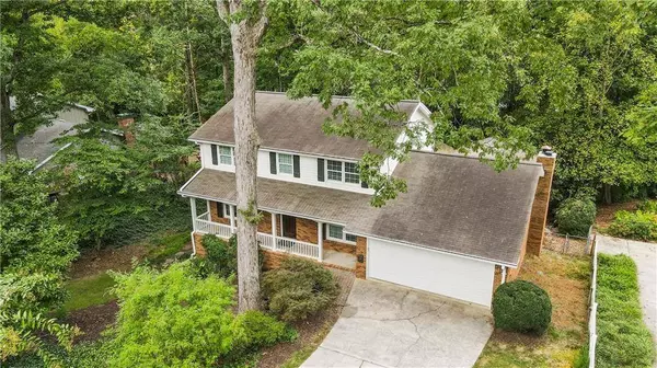 2550 Bentbrook DR, Dunwoody, GA 30360