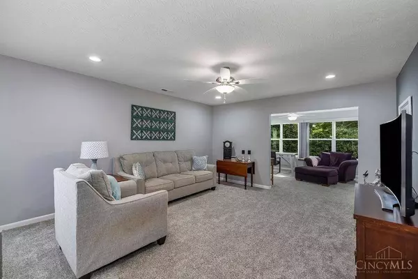 5598 Olde Winton Ct, Fairfield, OH 45014