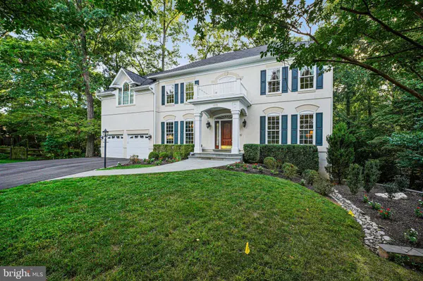 12118 WALNUT BRANCH RD, Reston, VA 20194