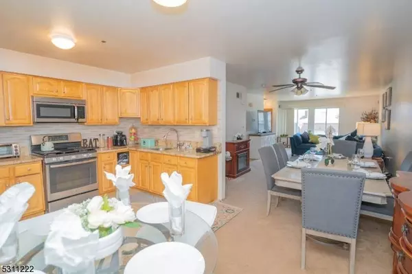 615 Van Buren Ave, Linden City, NJ 07036