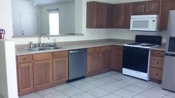 1465 Penasco RD NE, Rio Rancho, NM 87144