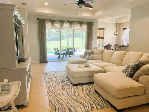 10364 Porto Romano DR, Miromar Lakes, FL 33913