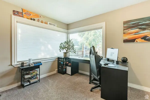 905 E MARK AVE S, Salt Lake City, UT 84106