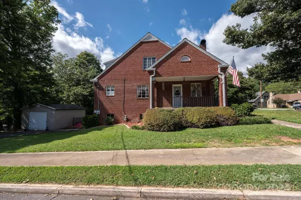 201 Beall ST NW, Lenoir, NC 28645