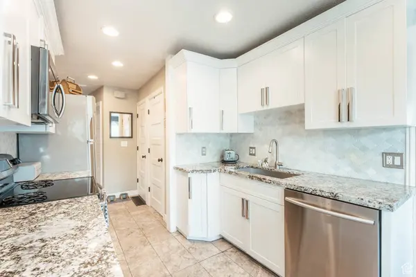 905 E MARK AVE S, Salt Lake City, UT 84106