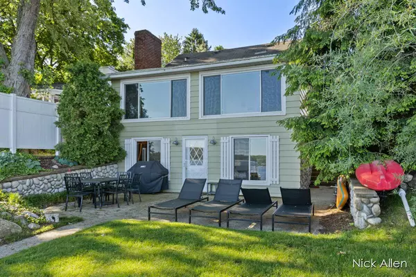 7249 Belding NE Road, Rockford, MI 49341