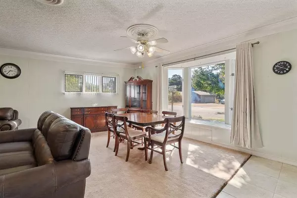 4990 Pasadena AVE, Sacramento, CA 95841