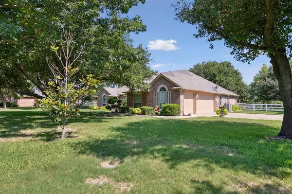 1809 Bear Springs Drive, Haslet, TX 76052