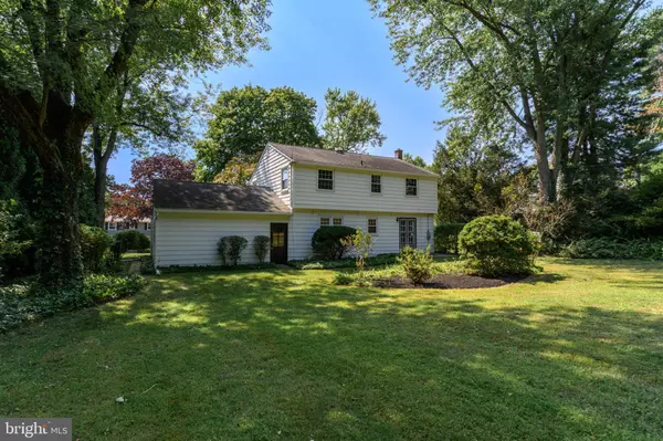 1131 WINDSOR DR, West Chester, PA 19380