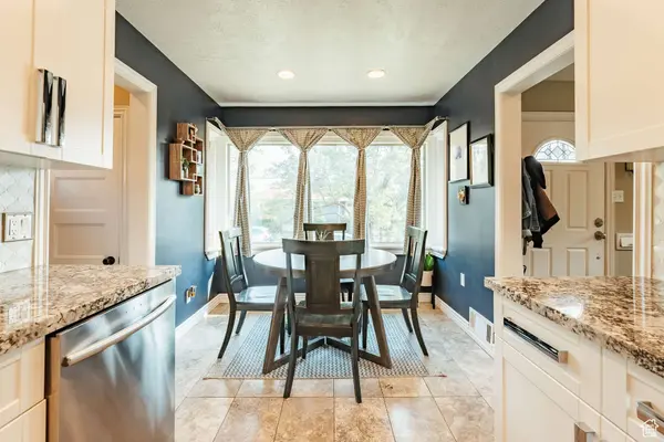 905 E MARK AVE S, Salt Lake City, UT 84106