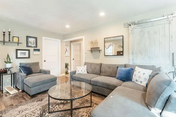 905 E MARK AVE S, Salt Lake City, UT 84106