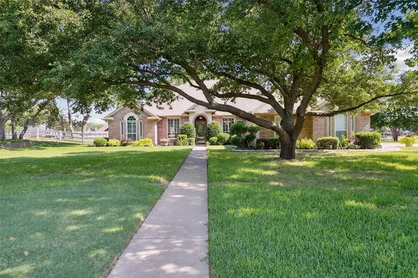 1809 Bear Springs Drive, Haslet, TX 76052