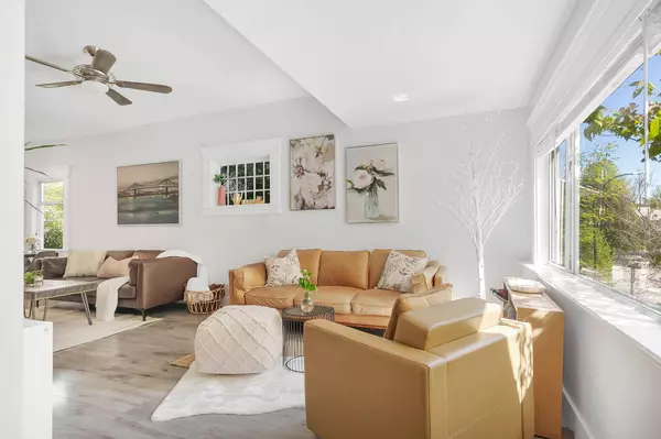 1577 E 26TH AVE, Vancouver, BC V5N 2W1