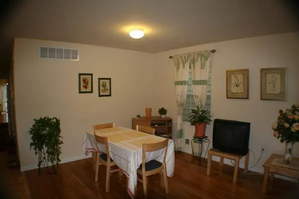 217-223 Pearl St, Branchburg Twp., NJ 08853