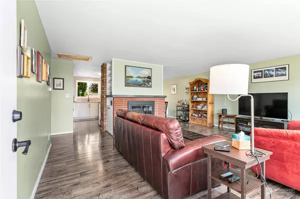 2426 Vista DR, Bellingham, WA 98229