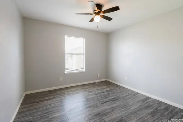 7642 OAK CHASE, San Antonio, TX 78239-3552