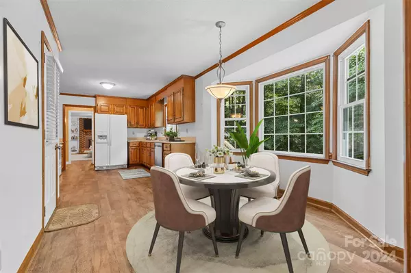 6301 Dougherty DR, Charlotte, NC 28213