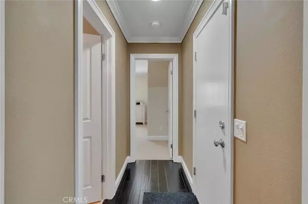 28619 Black Oak LN, Castaic, CA 91384