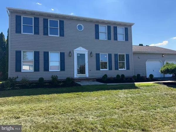 125 PERRING DR, Dallastown, PA 17313