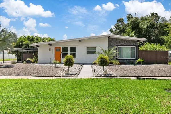 4002 W WISCONSIN AVE, Tampa, FL 33616