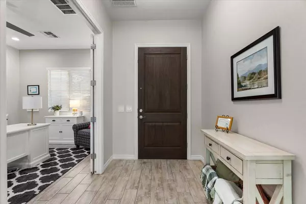 4386 E Leroy St, Gilbert, AZ 85295-0064