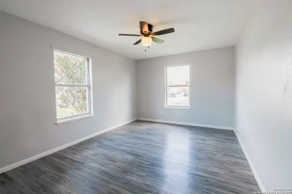 7642 OAK CHASE, San Antonio, TX 78239-3552