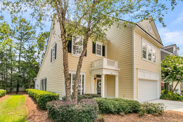 137 Fresh Meadow Ln, Mount Pleasant, SC 29466