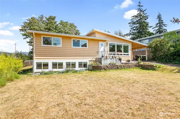 2426 Vista DR, Bellingham, WA 98229