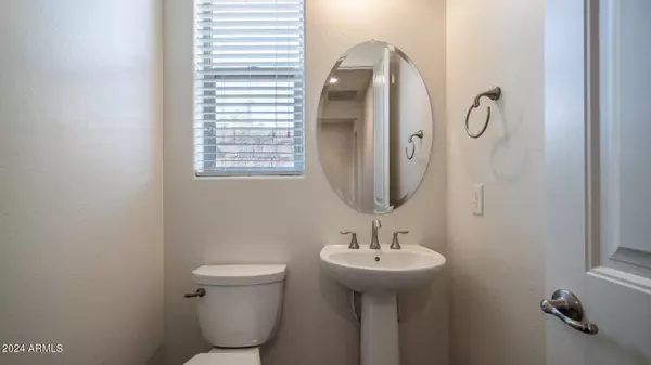 21984 N 97TH Glen, Peoria, AZ 85383