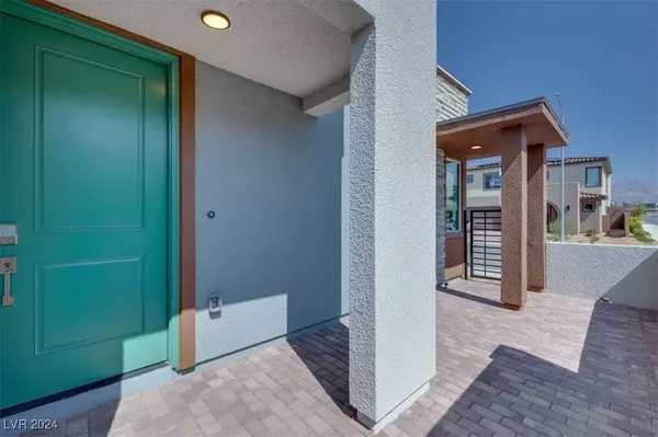 1121 Azure Jay Avenue, North Las Vegas, NV 89084