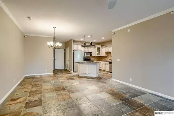 3310 N 147 Court  #2105, Omaha, NE 68116