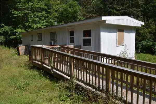 7730 Highland Avenue, Hayward, WI 54843