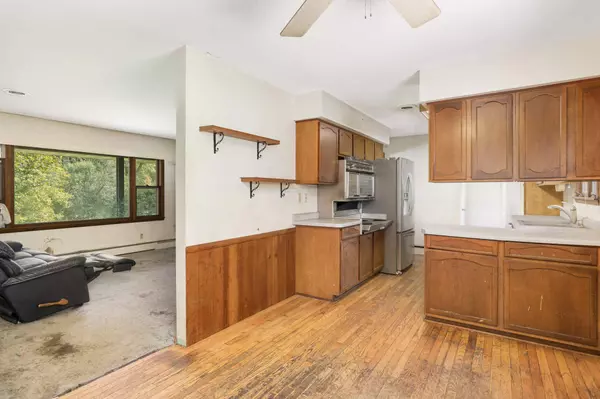 285 County Road 19, Minnetrista, MN 55364