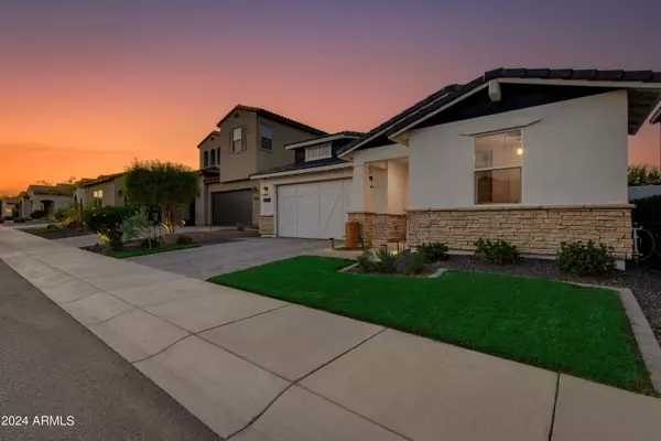 17178 W WILDWOOD Street, Surprise, AZ 85388