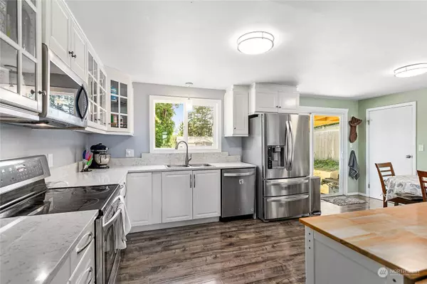 2426 Vista DR, Bellingham, WA 98229