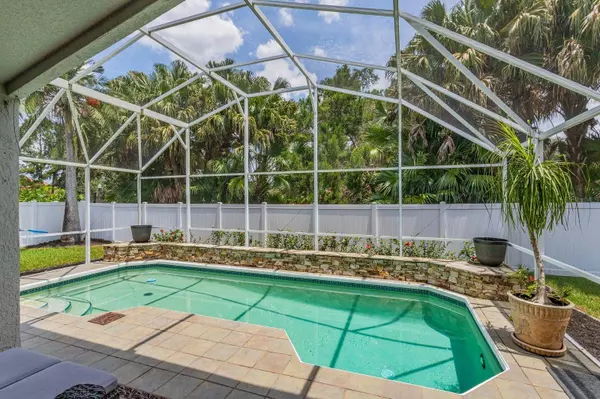 739 WATERLAND CT, Orlando, FL 32828