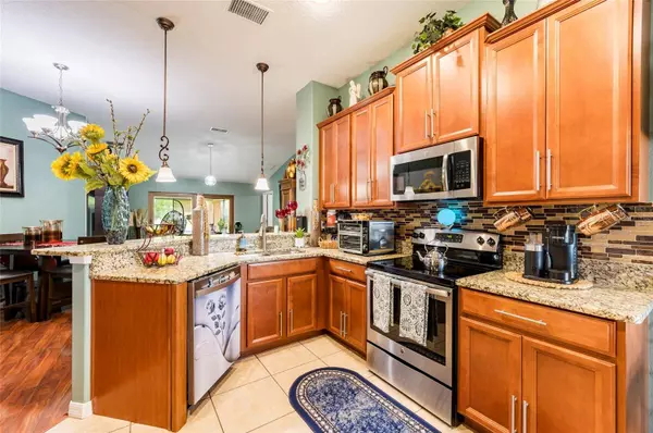 18405 WAYDALE LOOP, Hudson, FL 34667