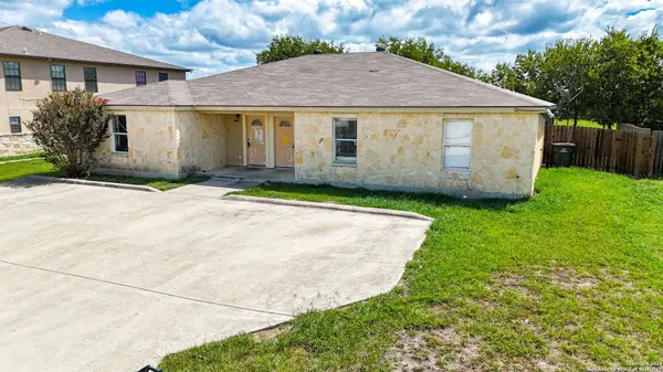 7642 OAK CHASE, San Antonio, TX 78239-3552