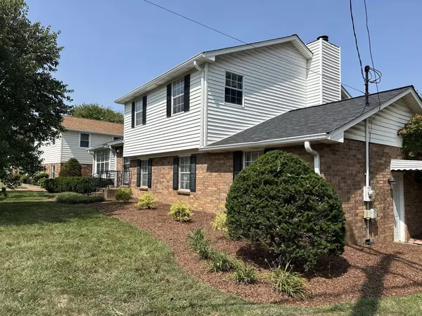 3352 Country Way Rd, Antioch, TN 37013