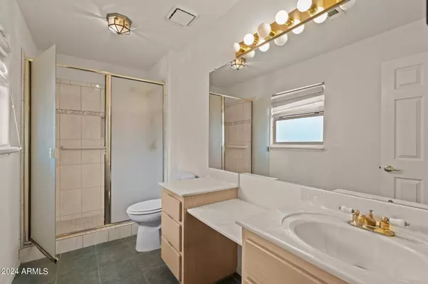 2149 W TERRACE Drive, Wickenburg, AZ 85390