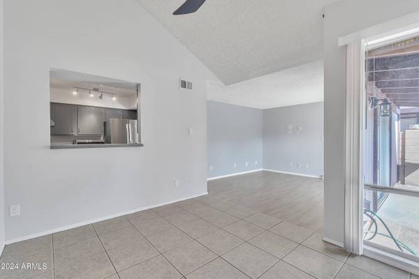 900 S HACIENDA Drive #A, Tempe, AZ 85281