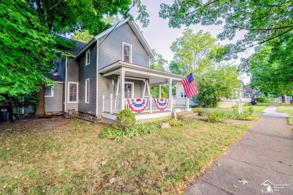 98 N Norwood Street, Hillsdale, MI 48292