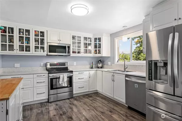 2426 Vista DR, Bellingham, WA 98229