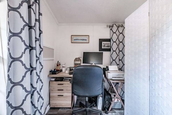 4 Pine Cone DR, Alfred, ME 04002