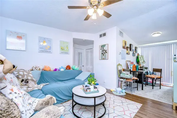 10574 112TH AVE, Largo, FL 33773