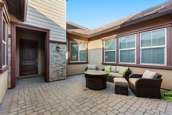 4386 E Leroy St, Gilbert, AZ 85295-0064